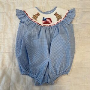 Stitchy Fish American Dog Bubble